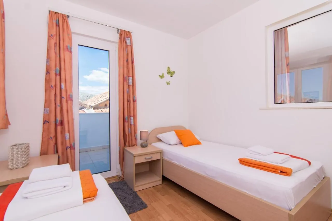 Guest house Villa Jadran 2 Trogir