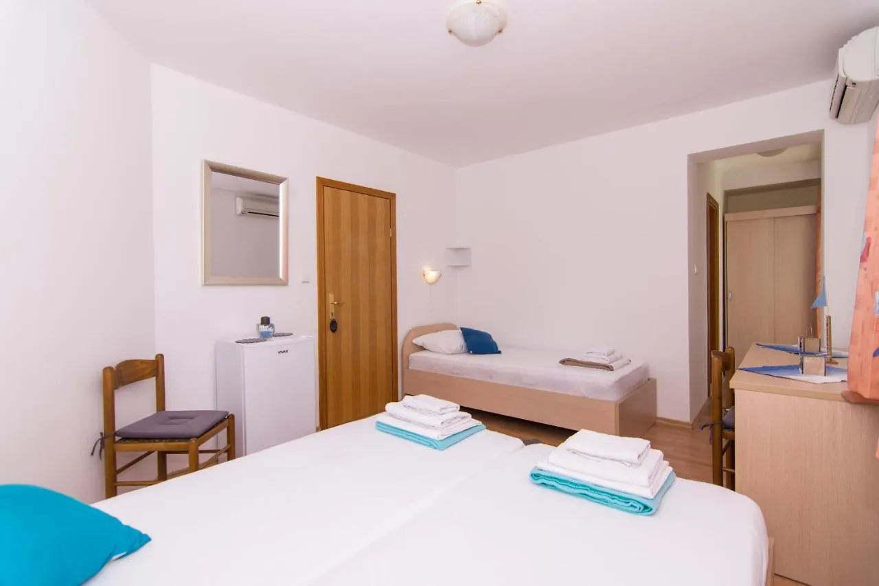 Guest house Villa Jadran 2 Trogir