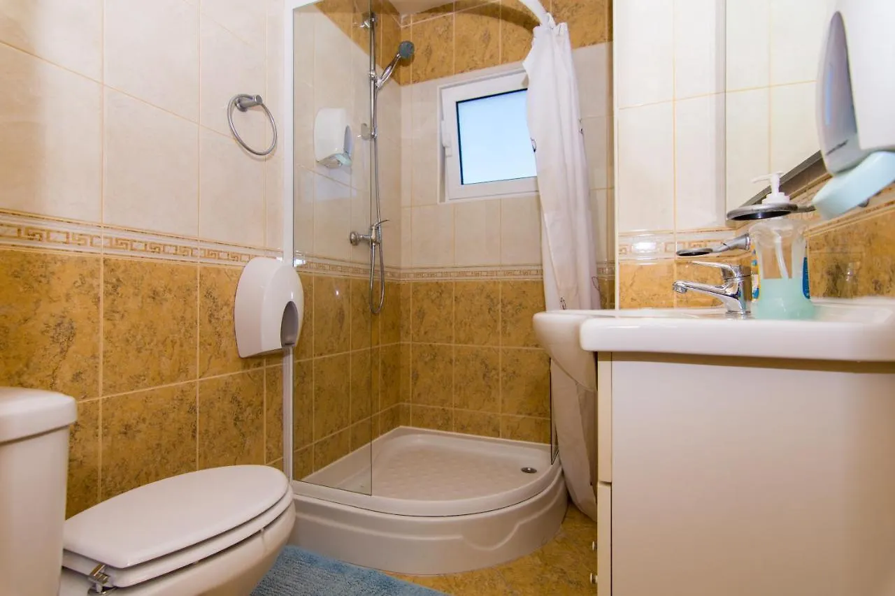 Villa Jadran 2 Trogir 0*,