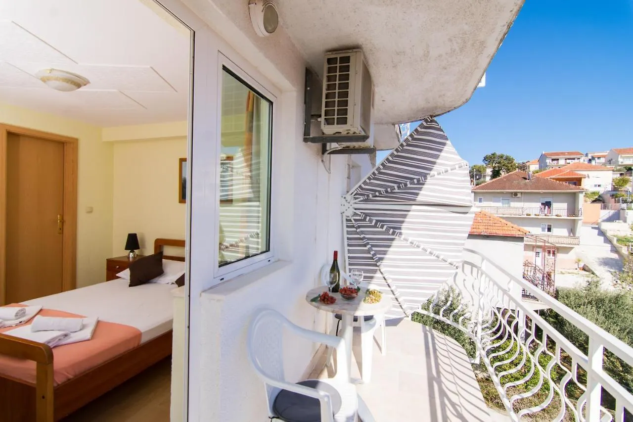 Guest house Villa Jadran 2 Trogir