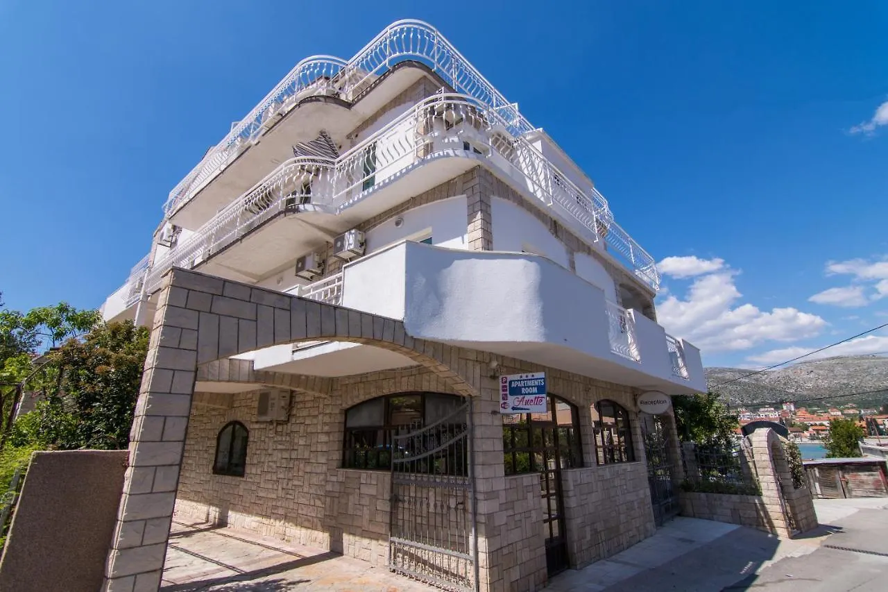Villa Jadran 2 Trogir 0*,  Croatia