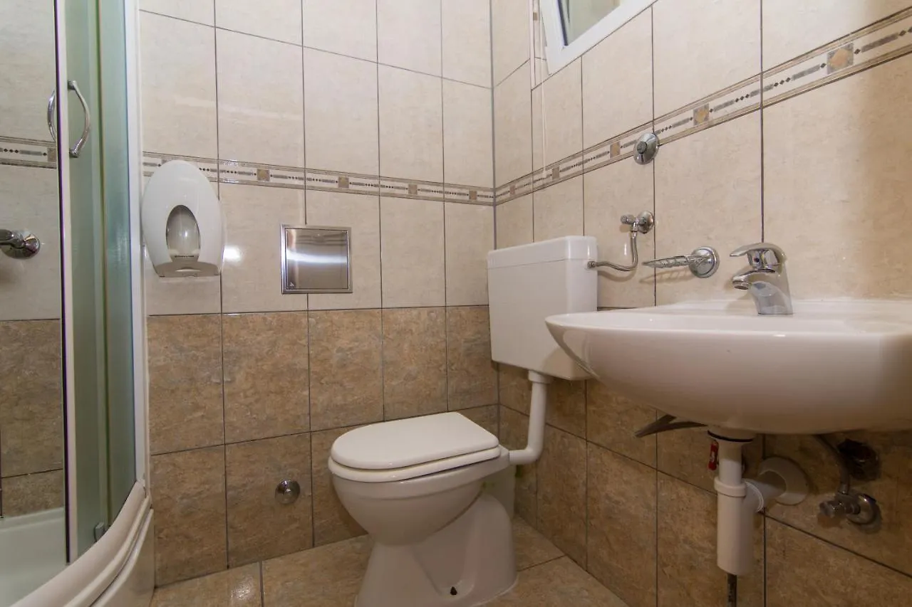 Villa Jadran 2 Trogir Guest house